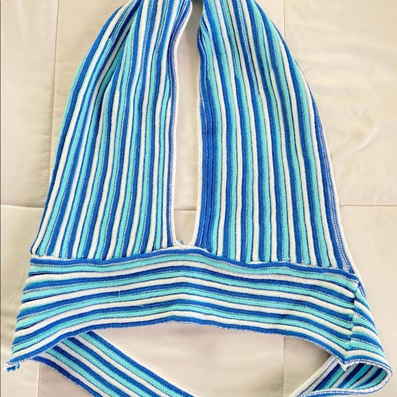 Crop top - Picture 1 of 1